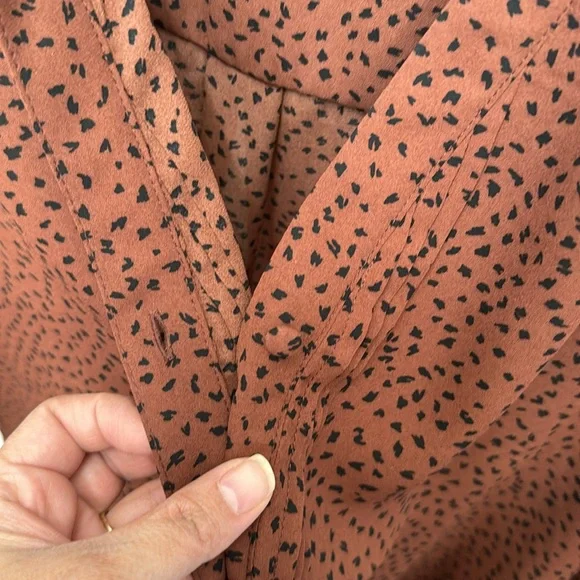 Women’s animal print blouse in 1X NWT Nordstrom - Picture 5 of 8